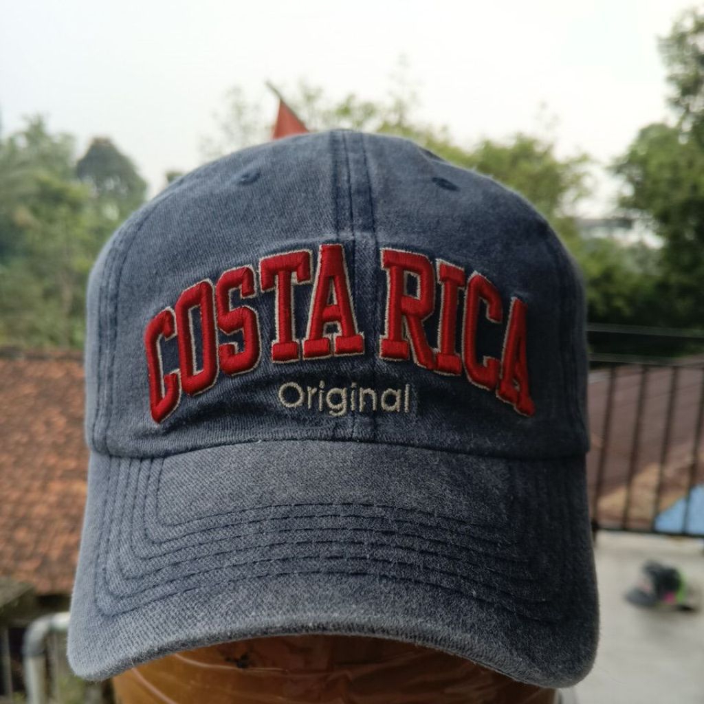 Topi Robin Ruth "Costa rica"