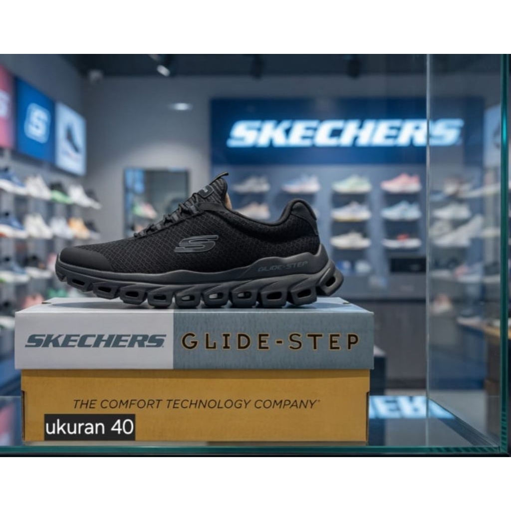 sepatu sport skechers hitam polos ukuran 40