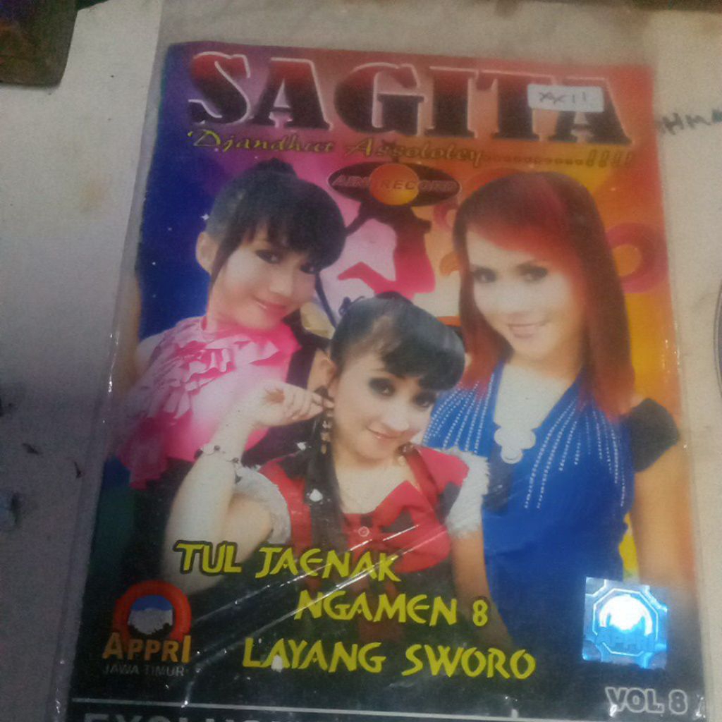 VCD SAGITA NGAMEN 8 XX11