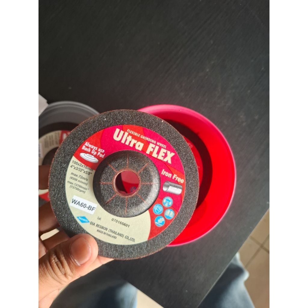 Batu gerinda Potong Ultra Flex Wa 60