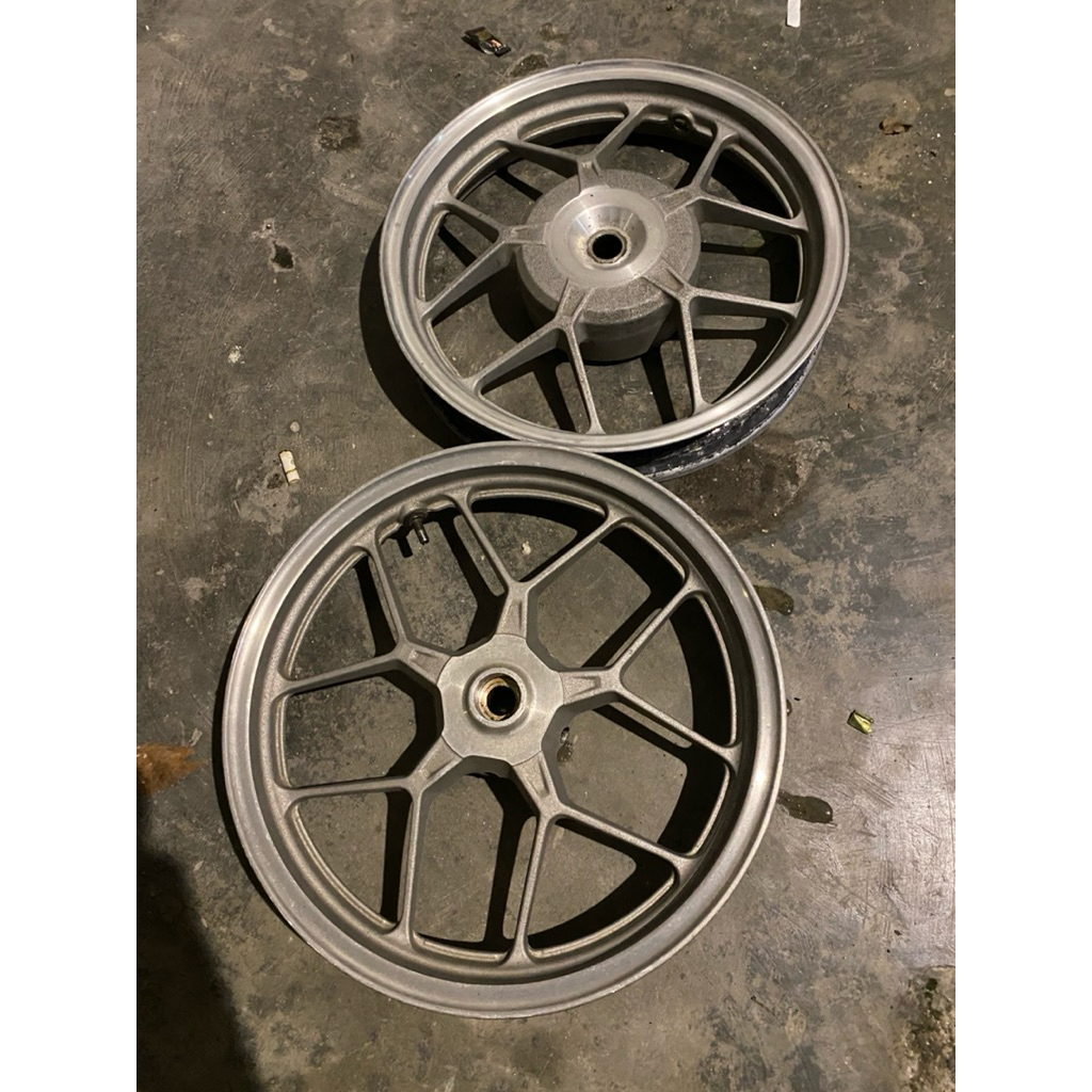 velg vario led old depan belakang 1set bekas