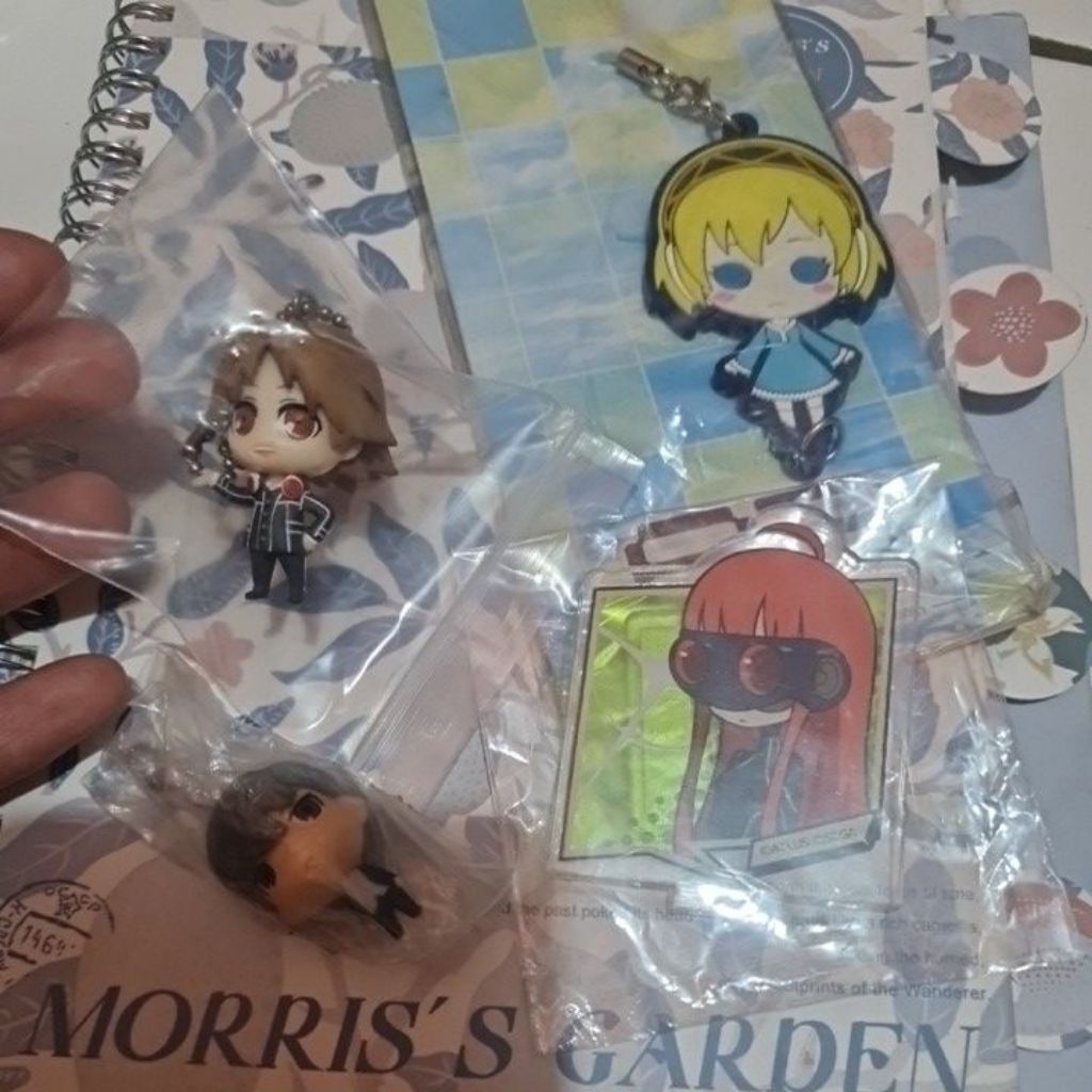 persona 3 persona 4 persona 5 official merch stande keychain