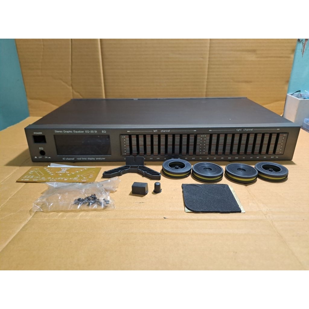 Box Stereo Graphic Equalizer EQ ~ 20 SI By Sip * Promo *.