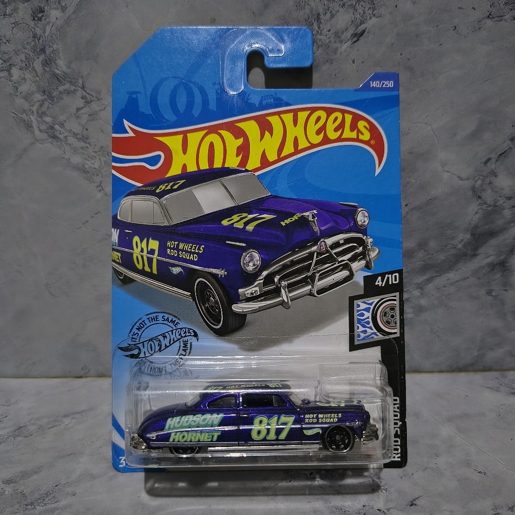 Hot Wheels Hudson Hornet ungu