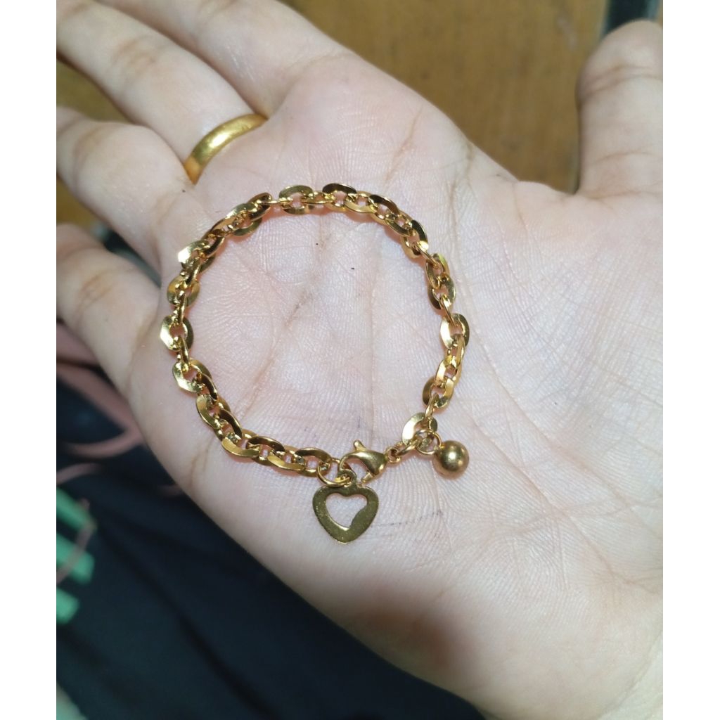 gelang titanium mainan love