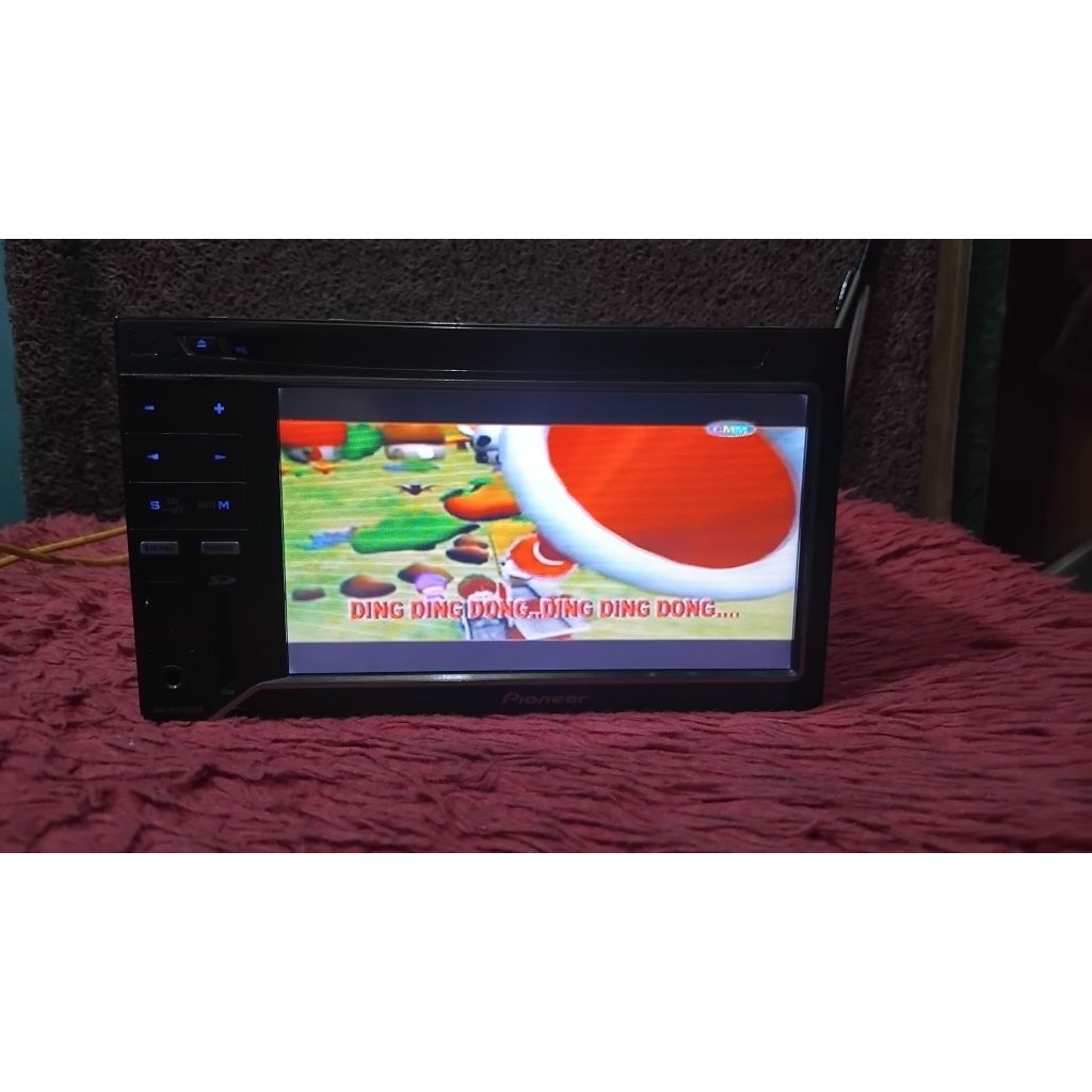 head unit dabeldin pioneer  AVH-P3250DVD udah suport blutoot