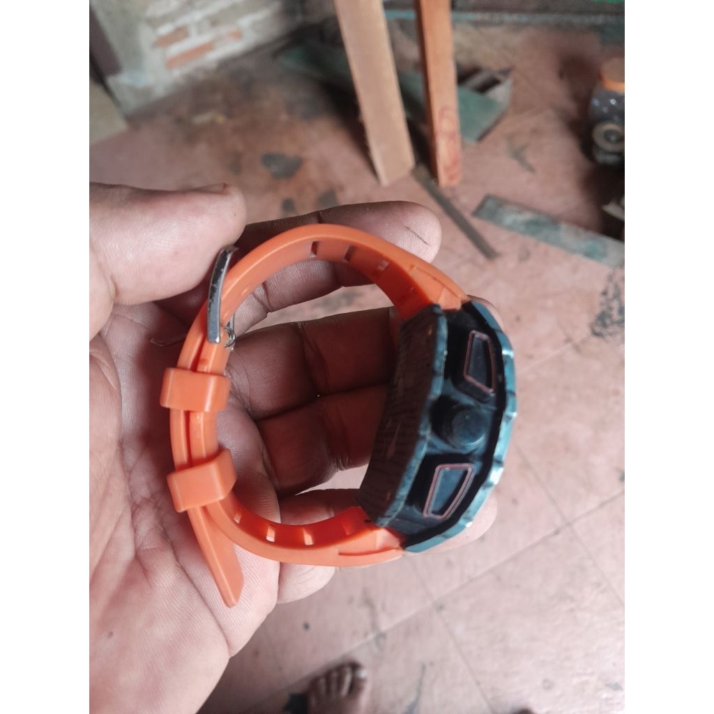 jam tangan RM