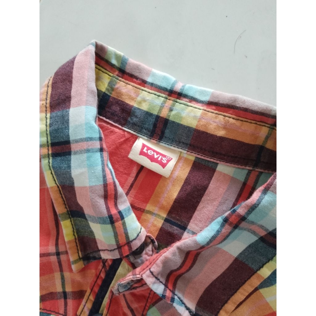 kemeja levi's remaja