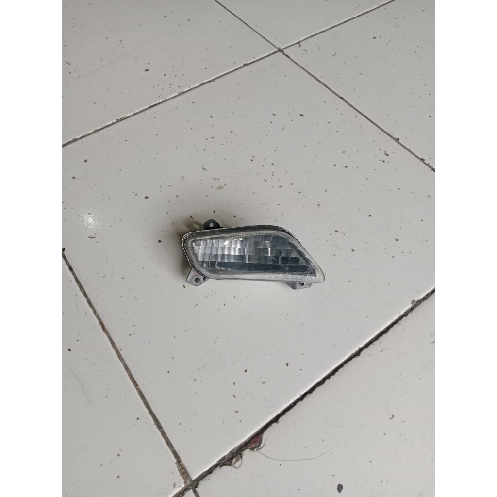 lampu sein kanan Legenda 2 bekas original
