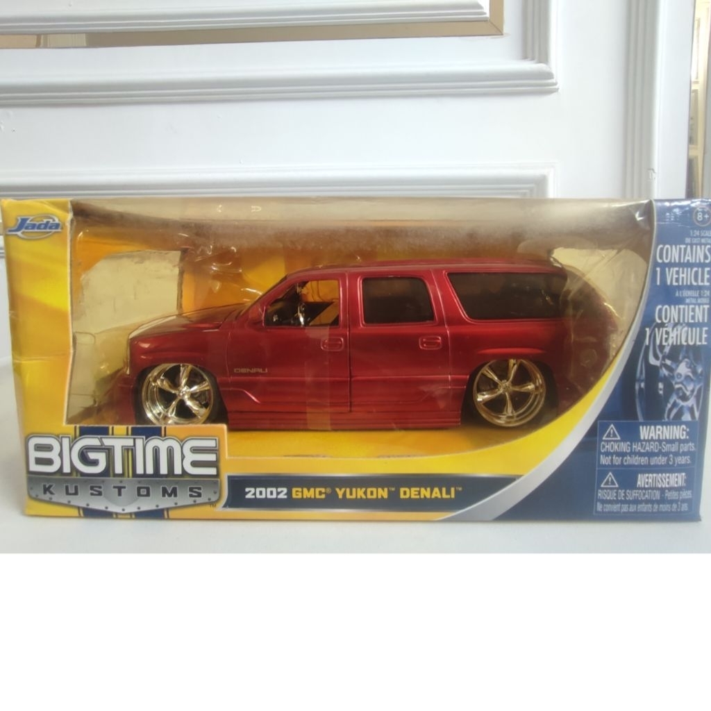 GMC Yukon Daneli diecast Jada Toys