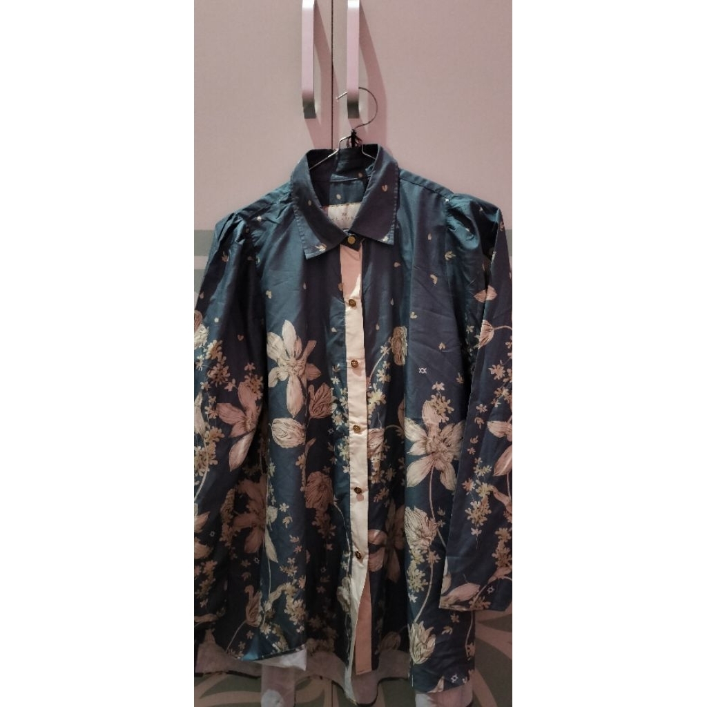 PRELOVED WEARING KLAMBY MAGNOLIA SHIRT BIJOU S (SPLITPAY 220)