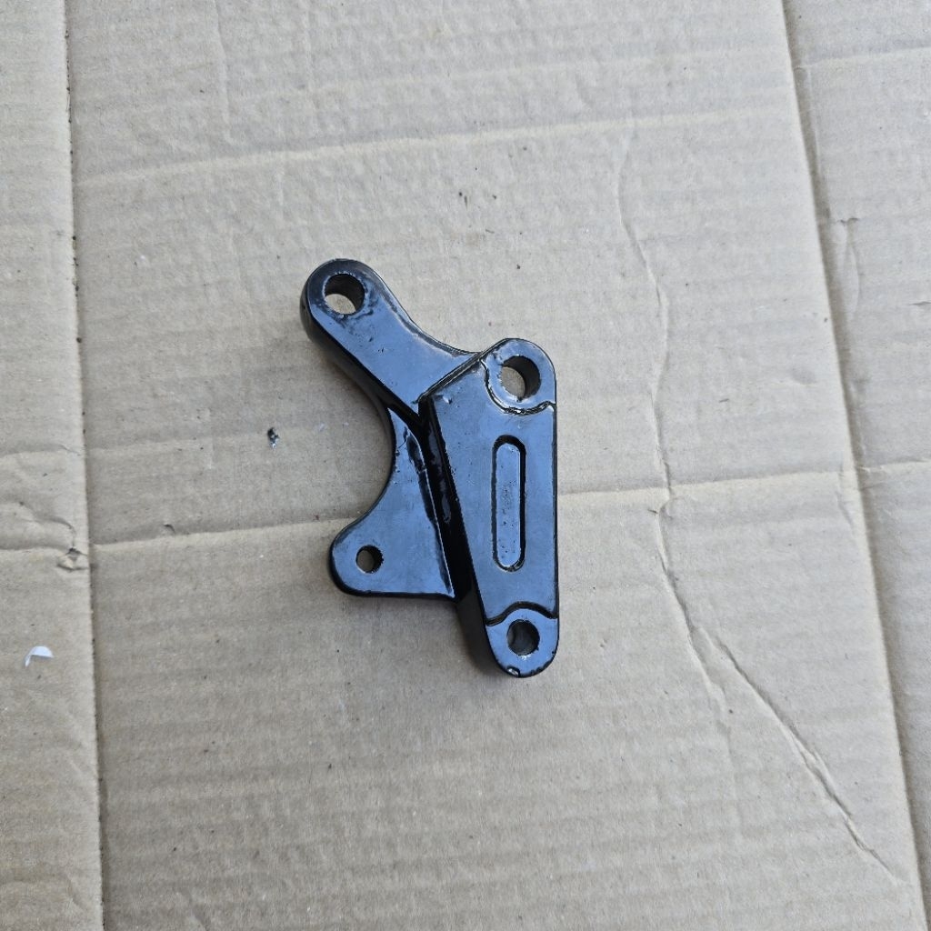 bracket breket kaliper disk 298mm / 300mm MIO LAMA OLD KARBU kode 5TL