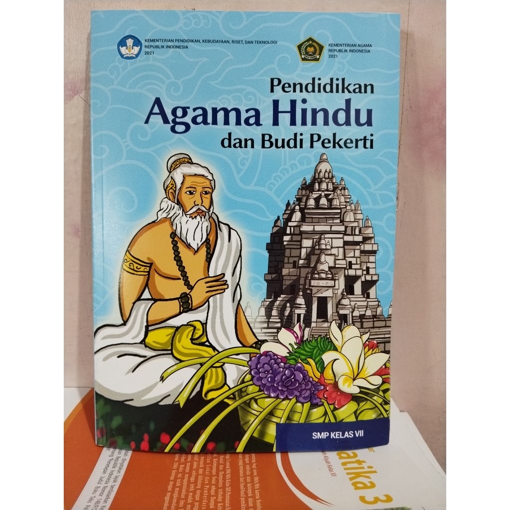 buku agama Hindu untuk kelas 7/VII/1 smp bse