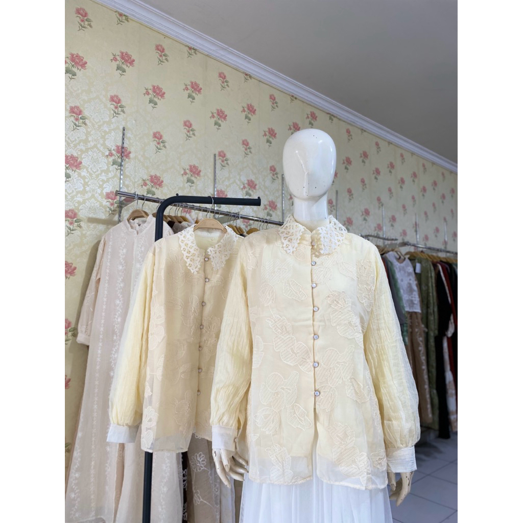 arini lace blouse/ blouse brokat/ atasan brokat/ atasan pesta