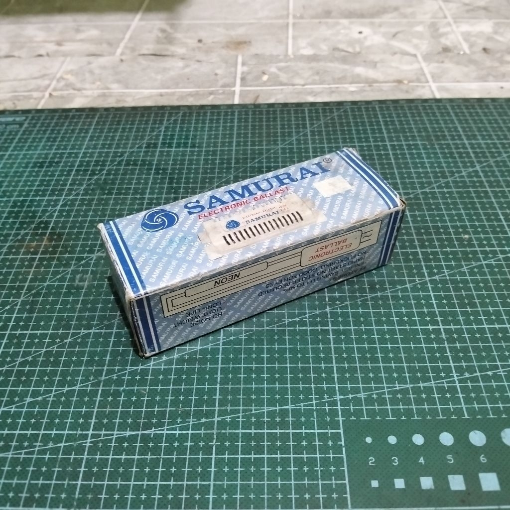 Electronic Ballast SAMURAI Lampu Neon Hemat Energi Tanpa Starter