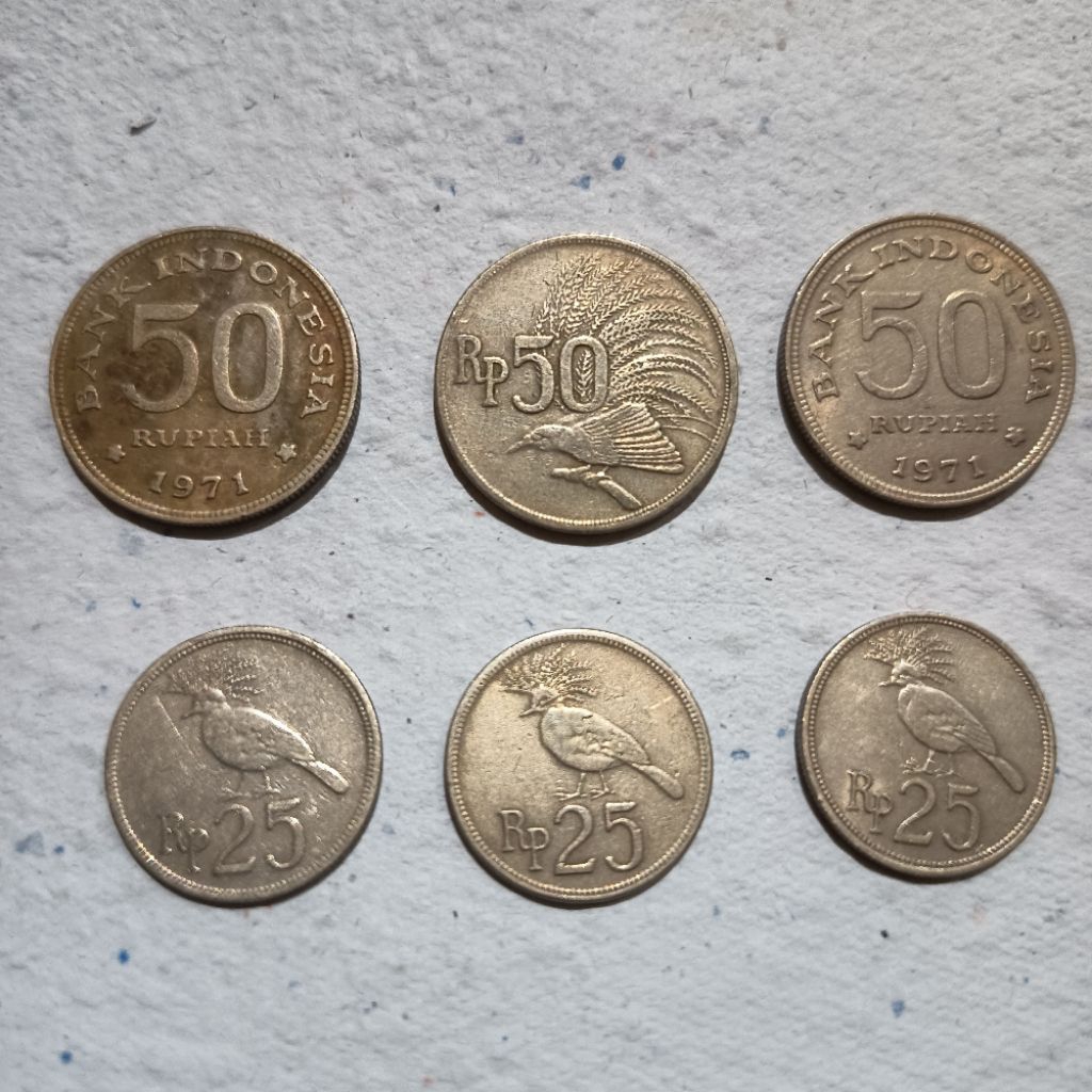 Koin 25 rupiah dan 50 rupiah