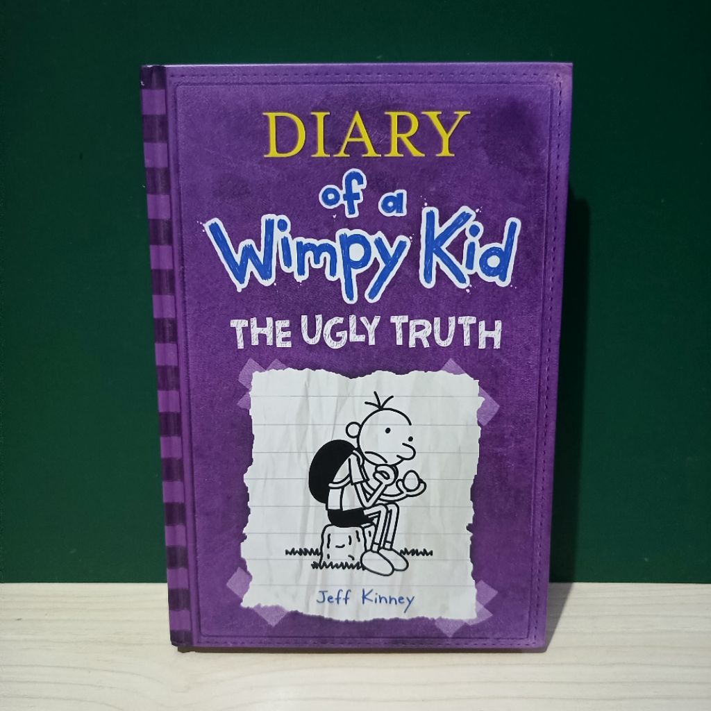 Diary of a Wimpy Kid The Ugly Truth (Hardcover)