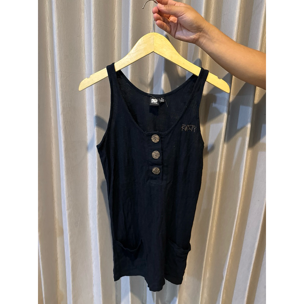 (PRELOVED) Tanktop RUSTY / Top / Inner / Singlet Wanita
