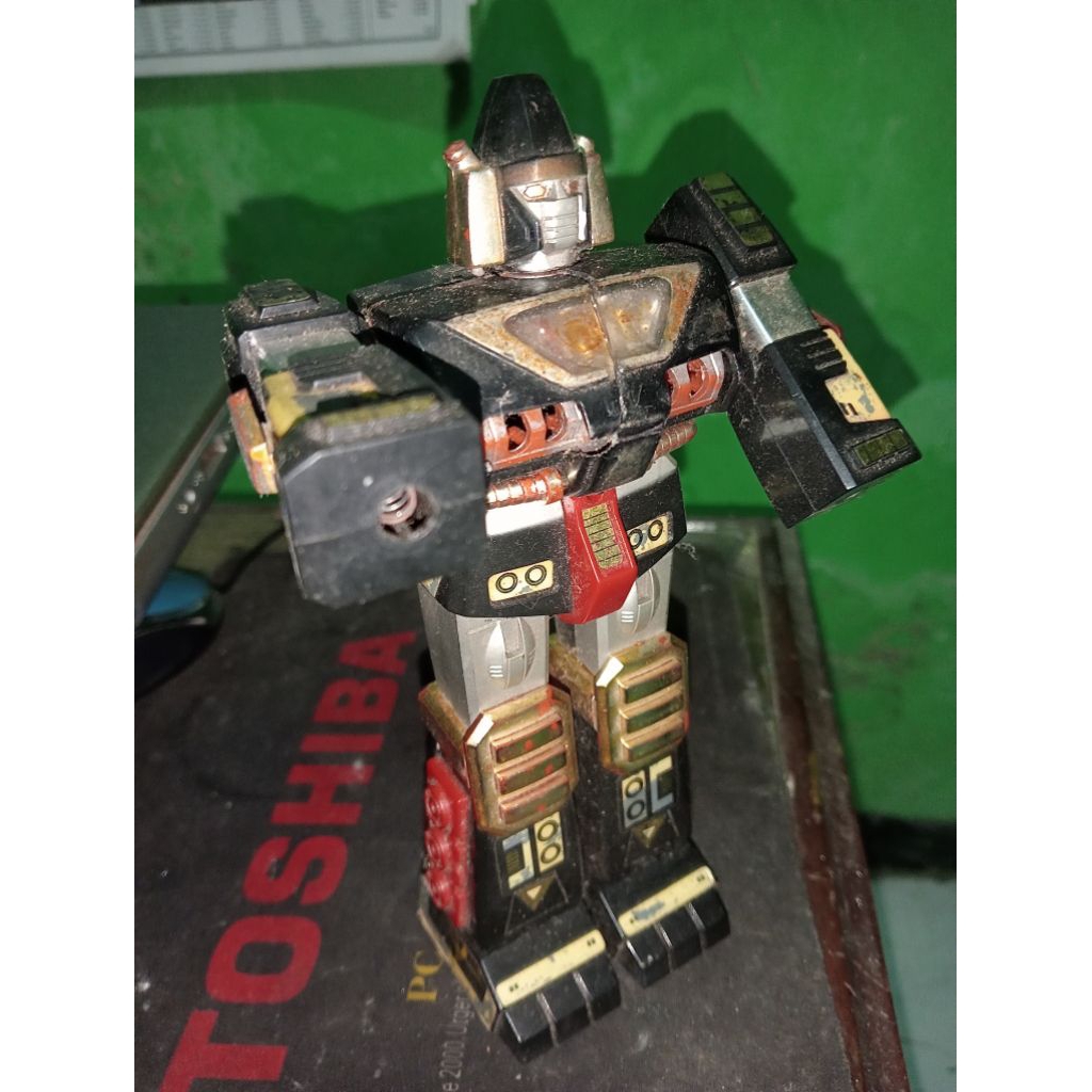 ROBOT VOLTUS