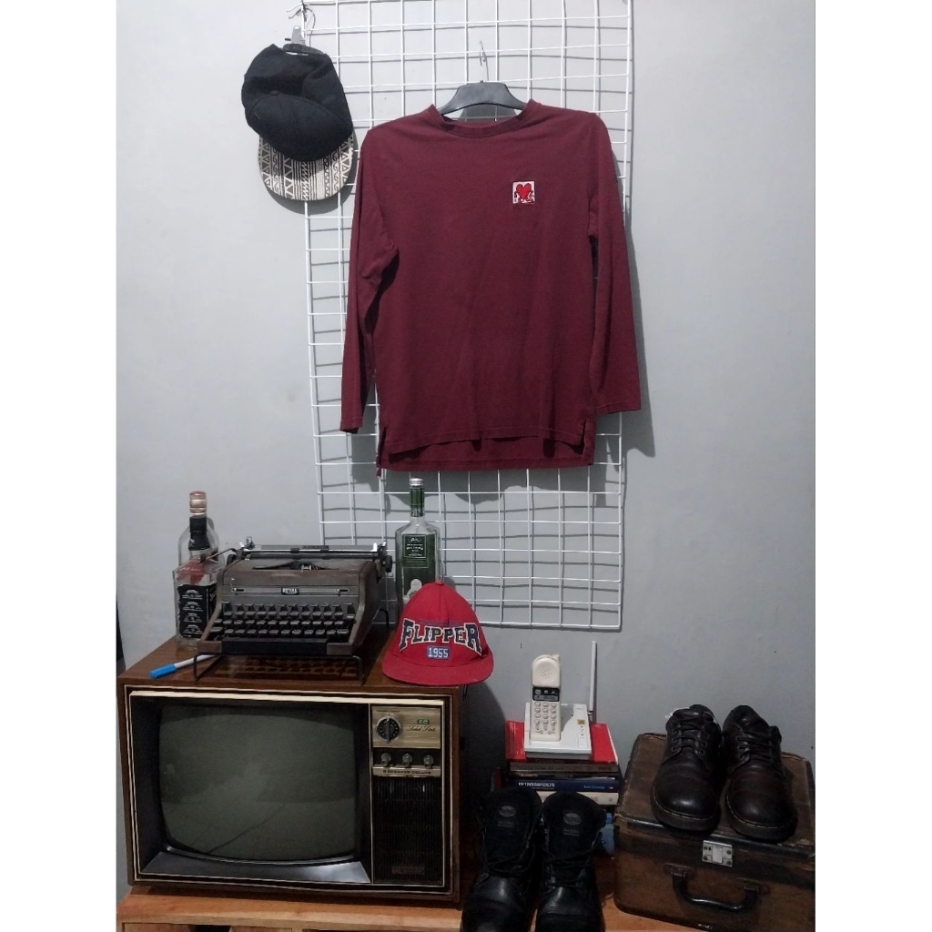 kaos keith haring bekas second preloved