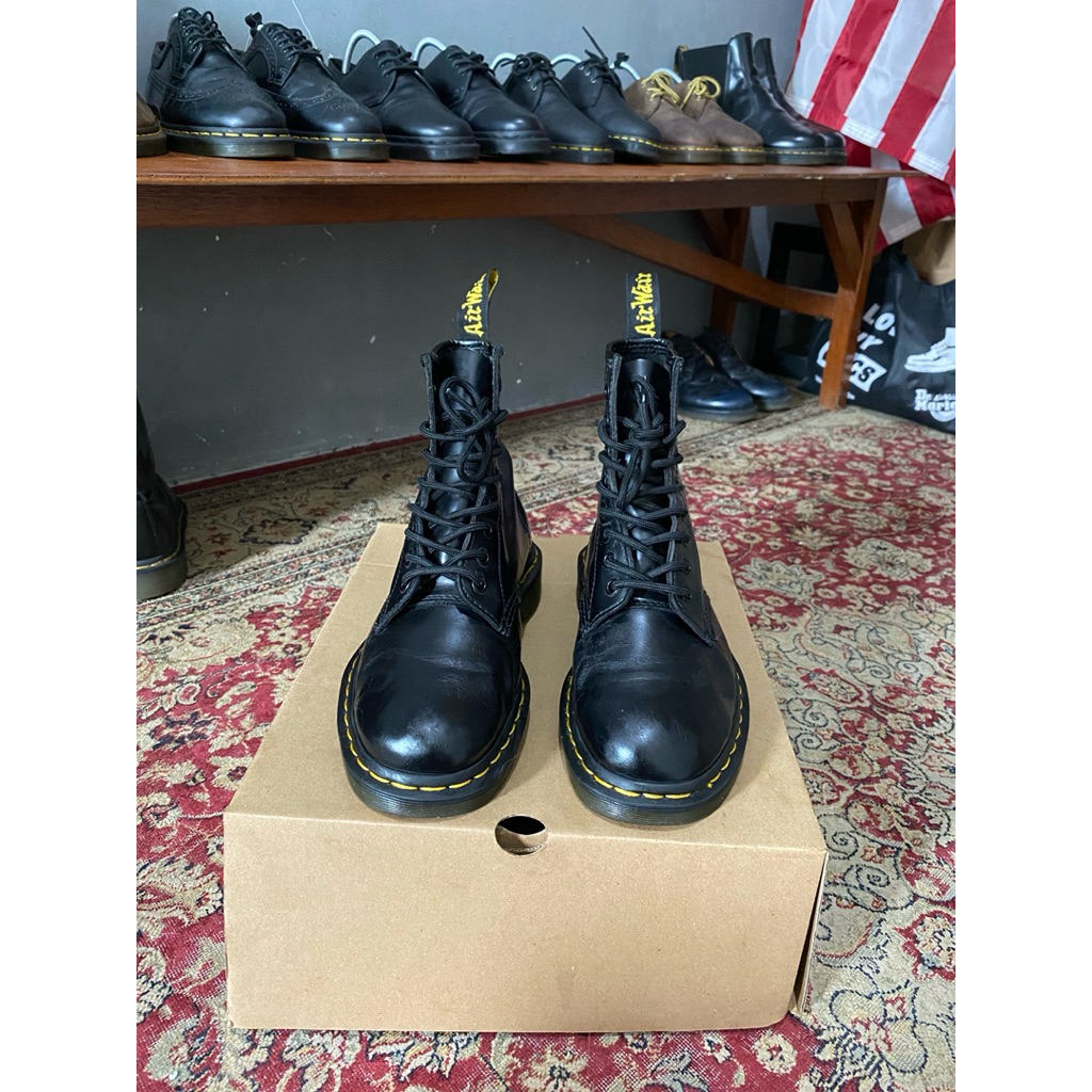 Dr Martens 1460 Black Smooth