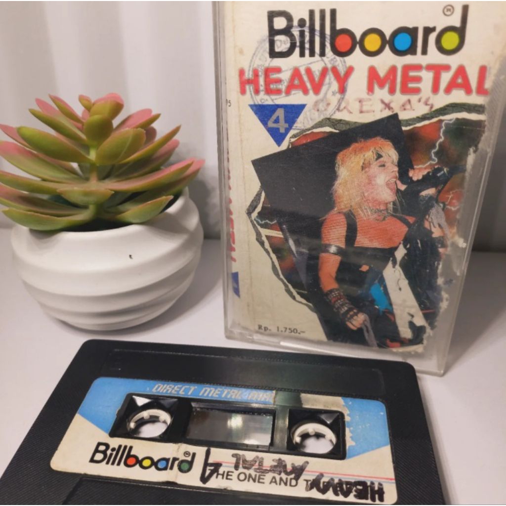 Kaset Kompilasi Heavy Metal 4