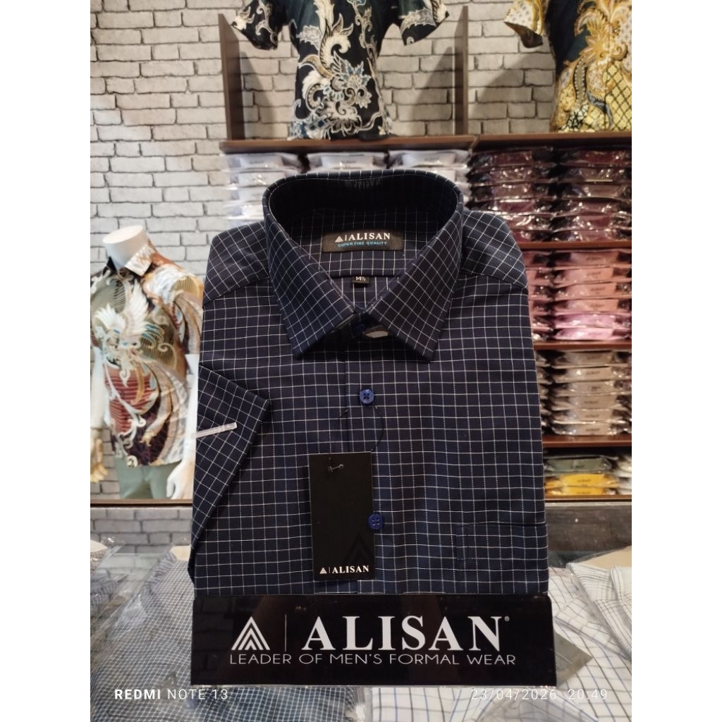 Alisan Kemeja Motif Kotak Kecil Biru Lengan Pendek Reguler