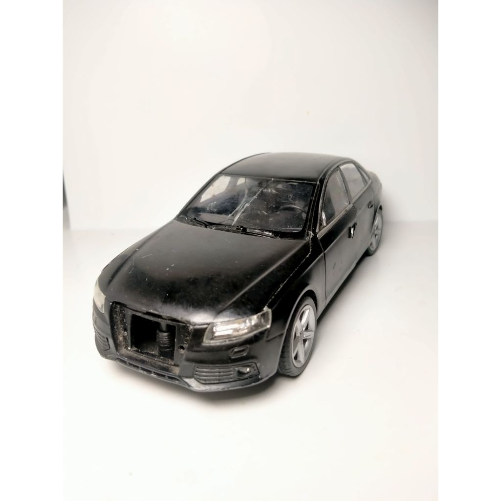 Diecast Welly 2008 Audi A4 1:24 Loose Junk