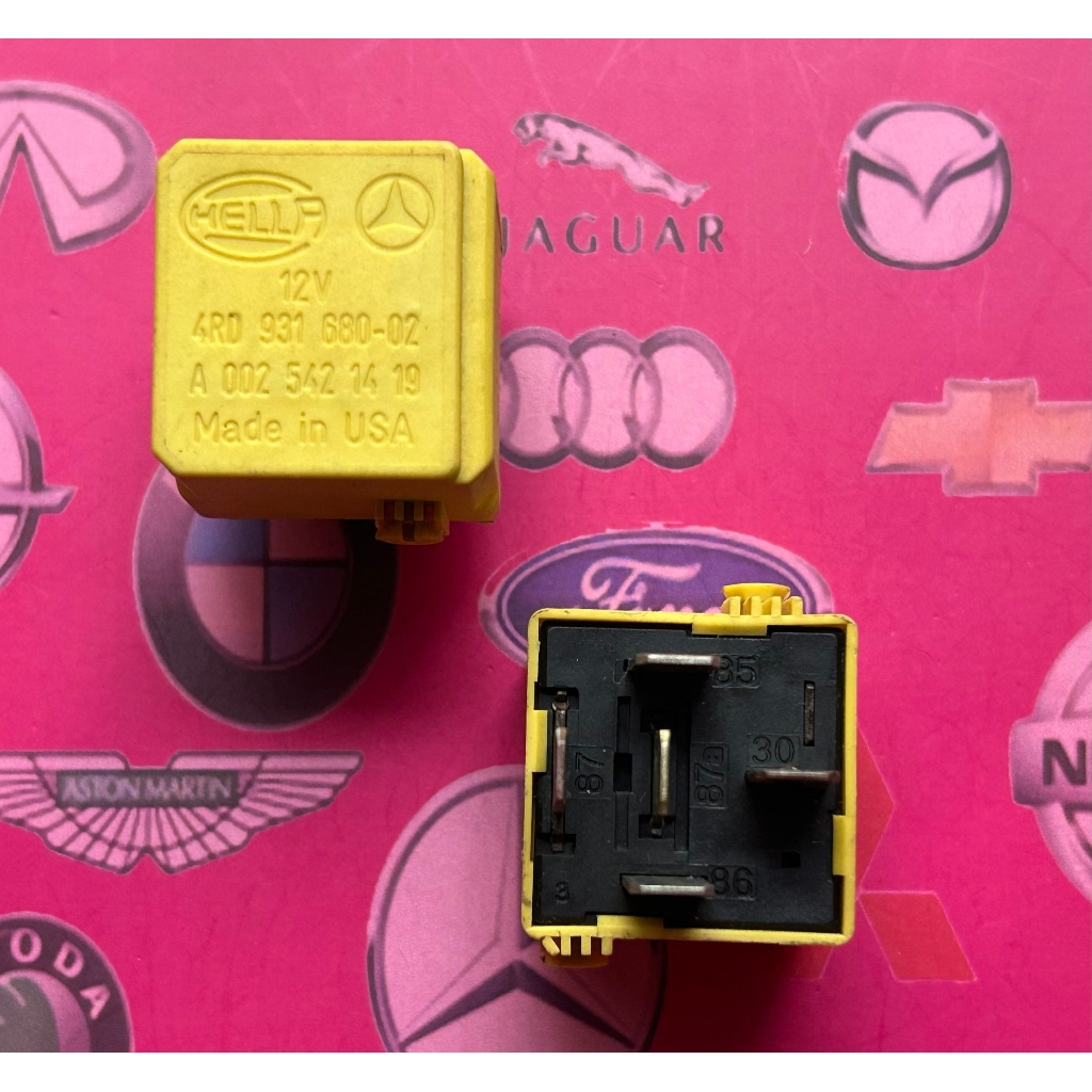 Relay mobil warna Kuning Merk Hella 12V 5 Kaki  Mercedes-Benz Mercy 4RD 931 680-02 / A0025421419 ( O