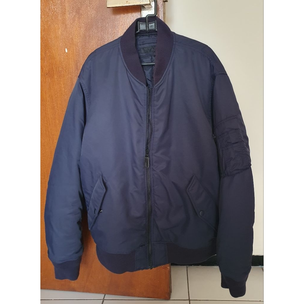 JUAL MURAH JAKET BOMBER MA-1 UNIQLO