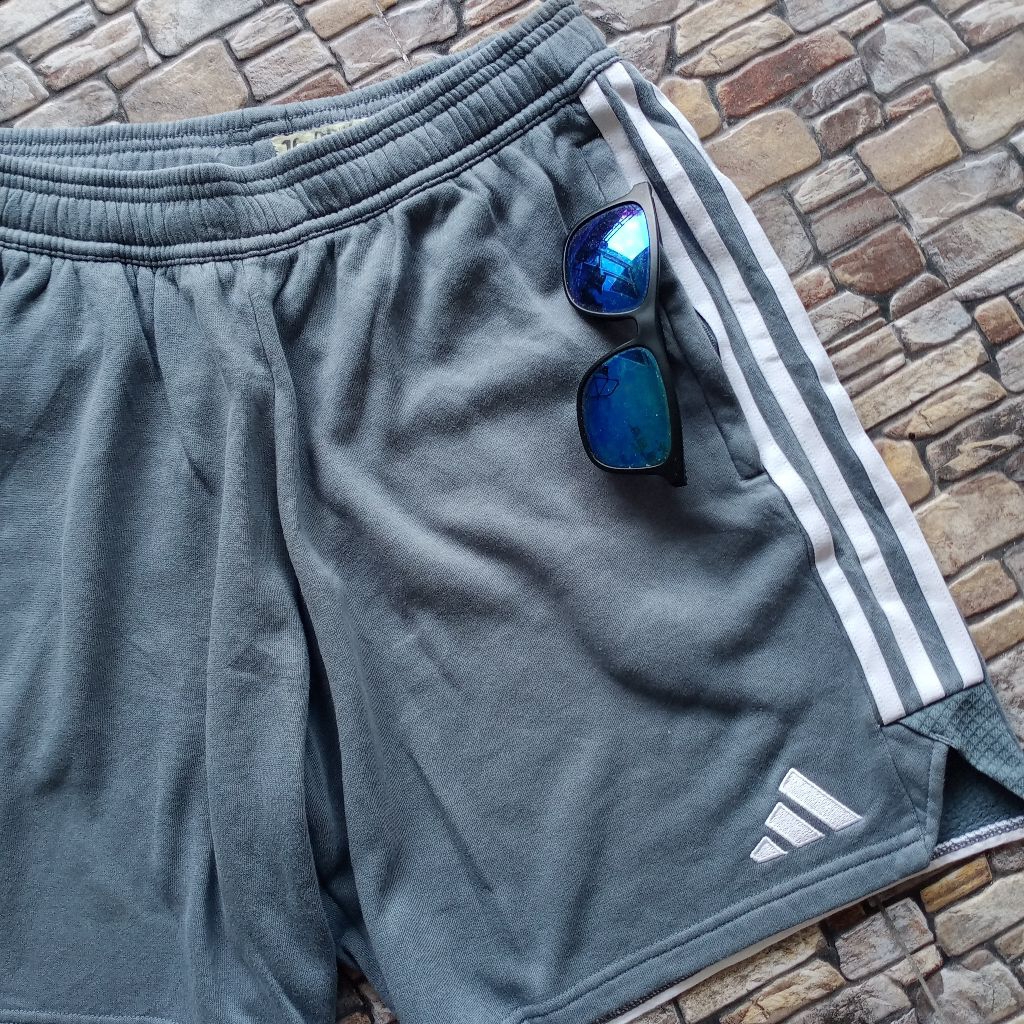 Celana olahraga pria branded original preloved, Celana pendek olahraga