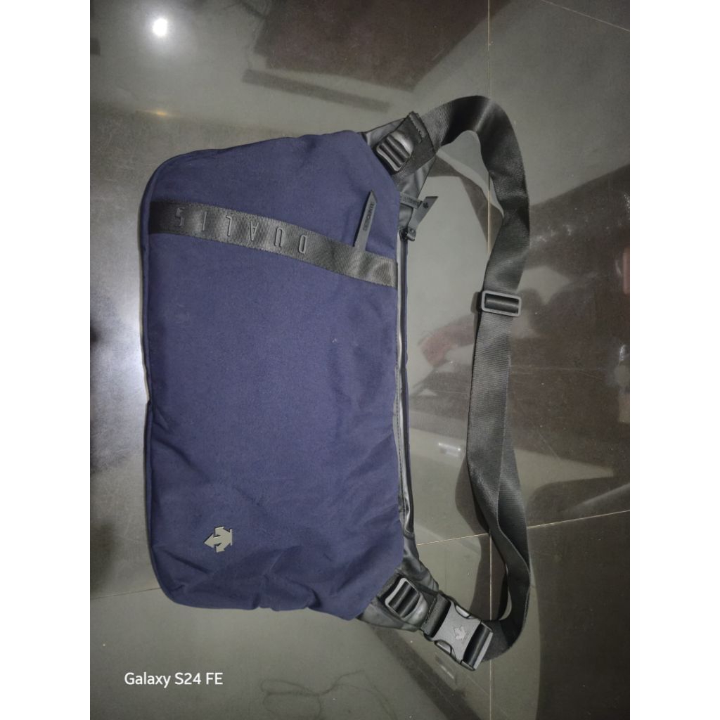 Tas Slingbag Selempang Descente Dualis