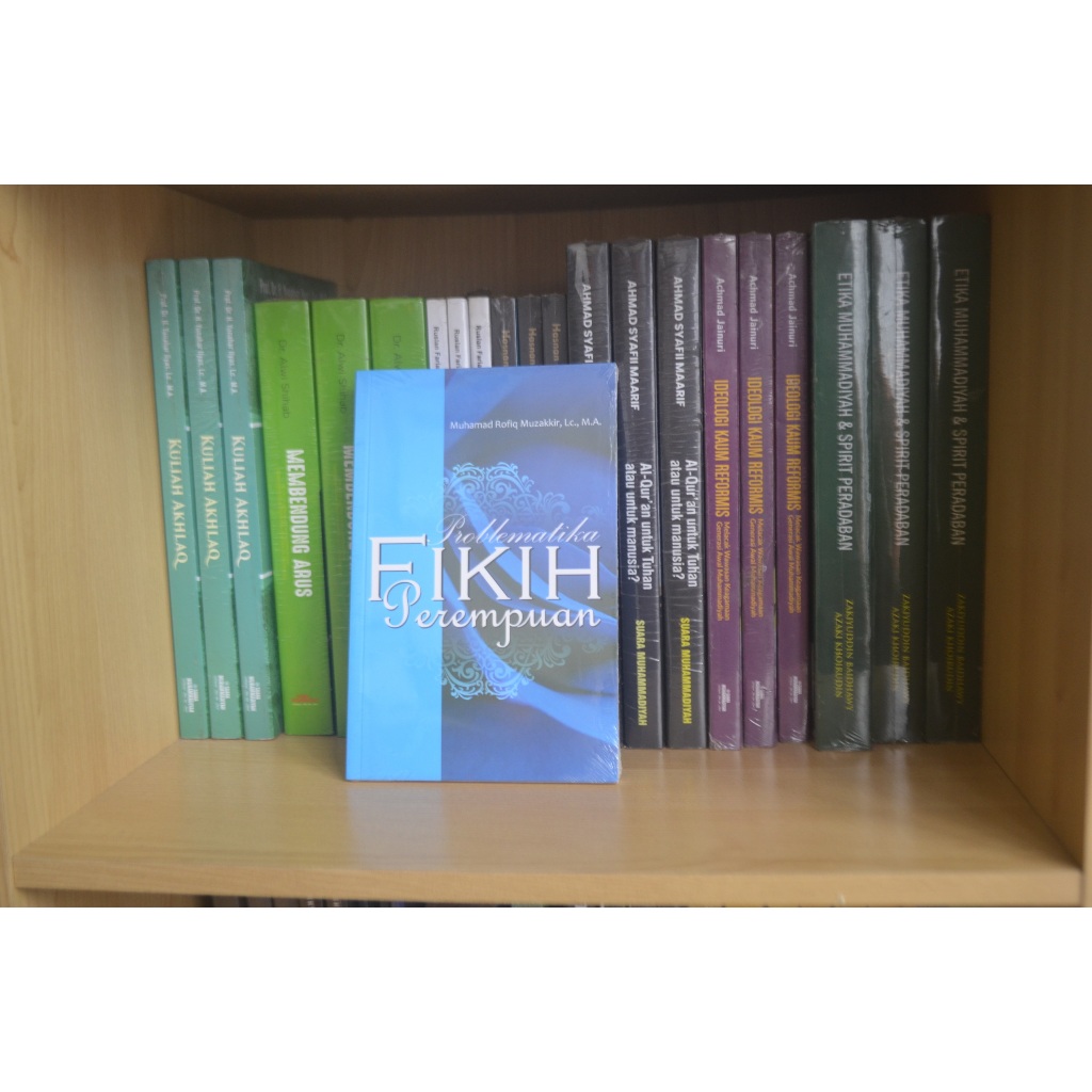 PROBLEMATIKA FIKIH PEREMPUAN / Buku Muhammadiyah