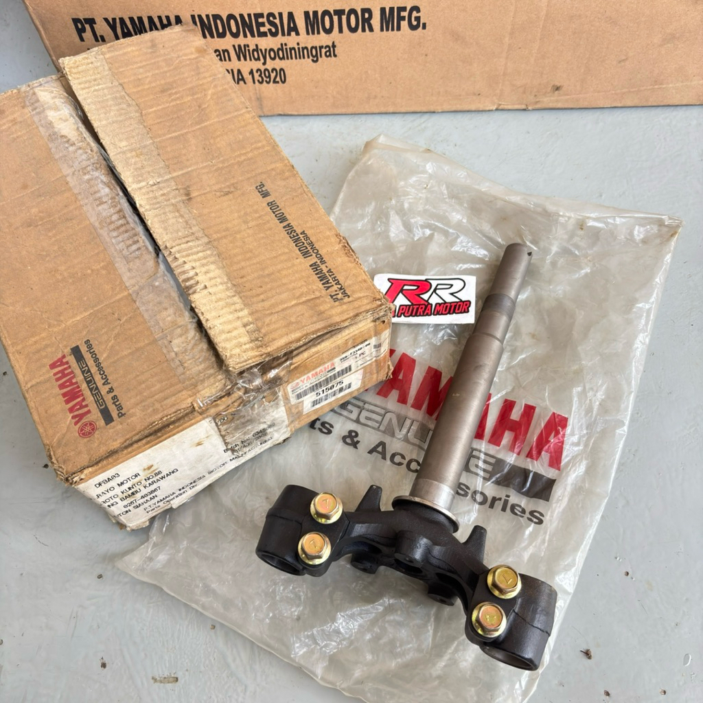 under brecket T segita bawah original ori yamaha vega r new 3S0
