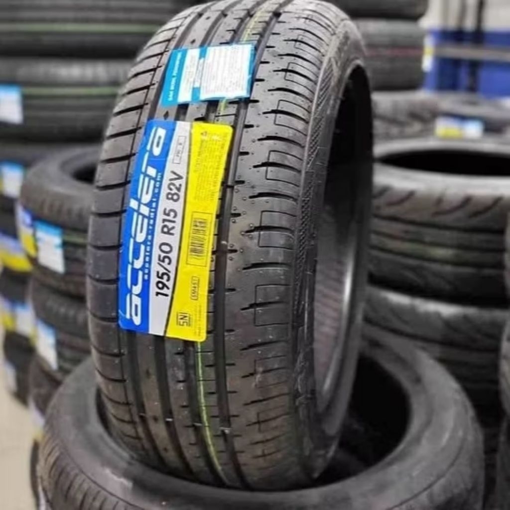 ACCELERA PHI-R 195 50 R15