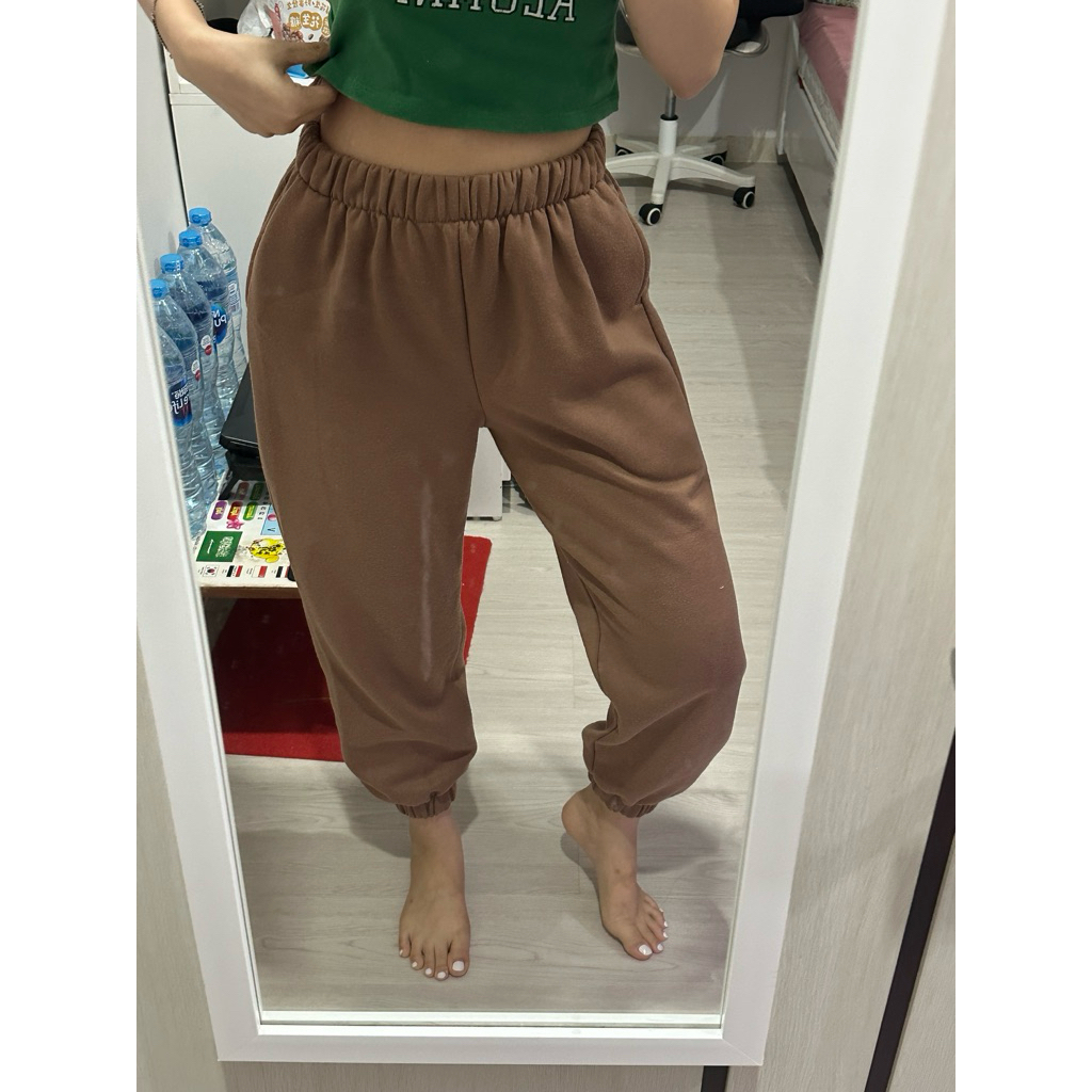 Aesthete Your Life sweatpants in brown