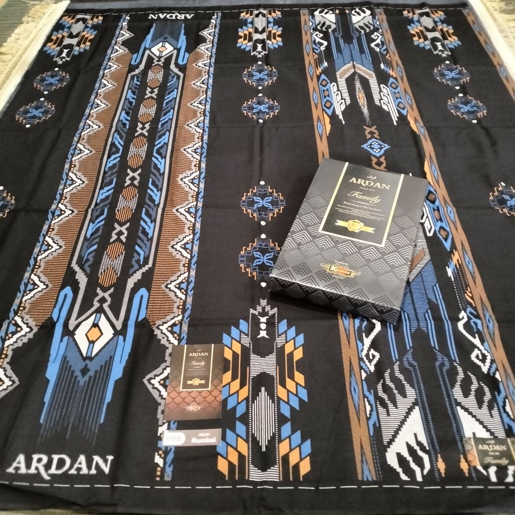 Sarung Ardan Family Black Series New