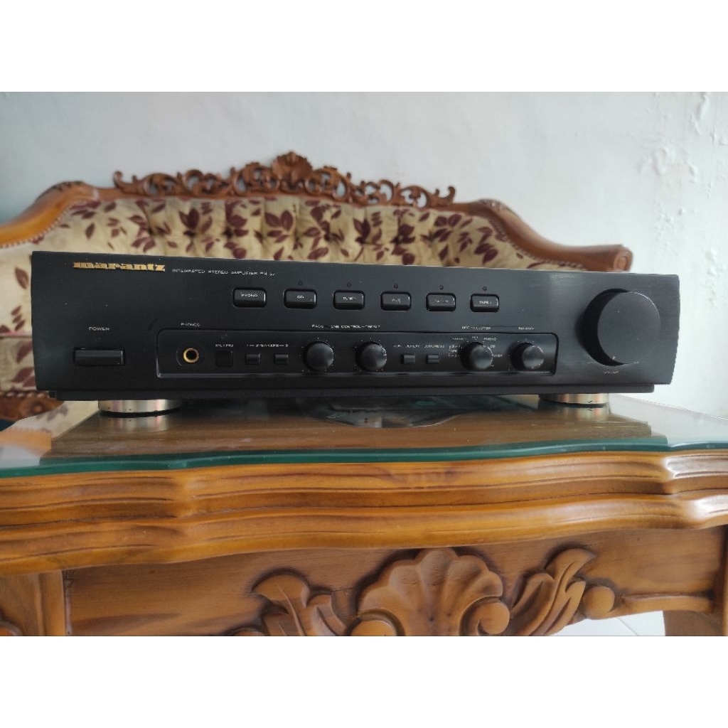 Marantz PM-57
Stereo Integrated Amplifier (1996)

