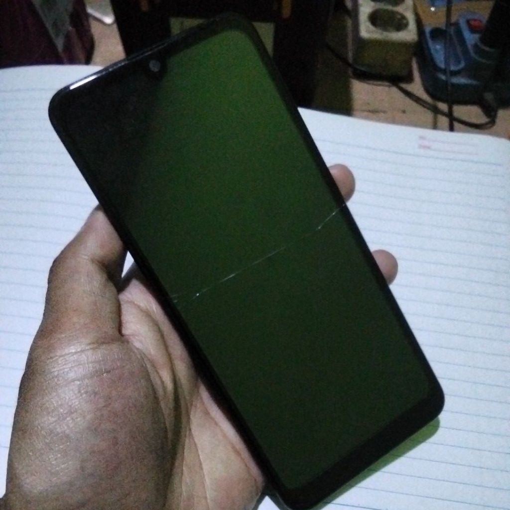 lcd original copotan Advan nasa pro retak 1helai normal tested
