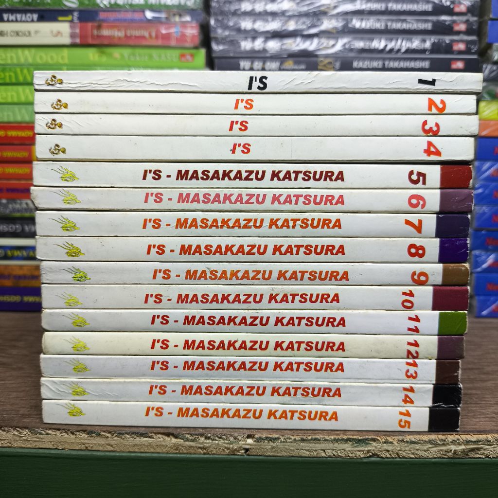 Set Komik IS karya Masakazu Katsura volume 1-15 (end)