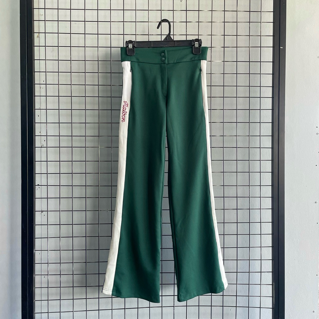 Malbon Women Pants Golf in Green / Celana Golf Wanita Malbon