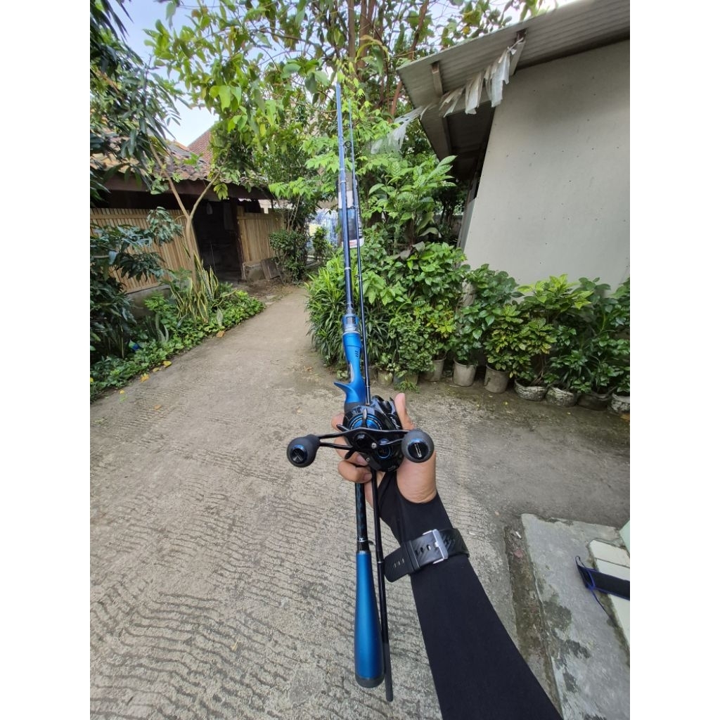 set bc reel kastking crixus +(second) dan reel daido super sonic 3(baru)