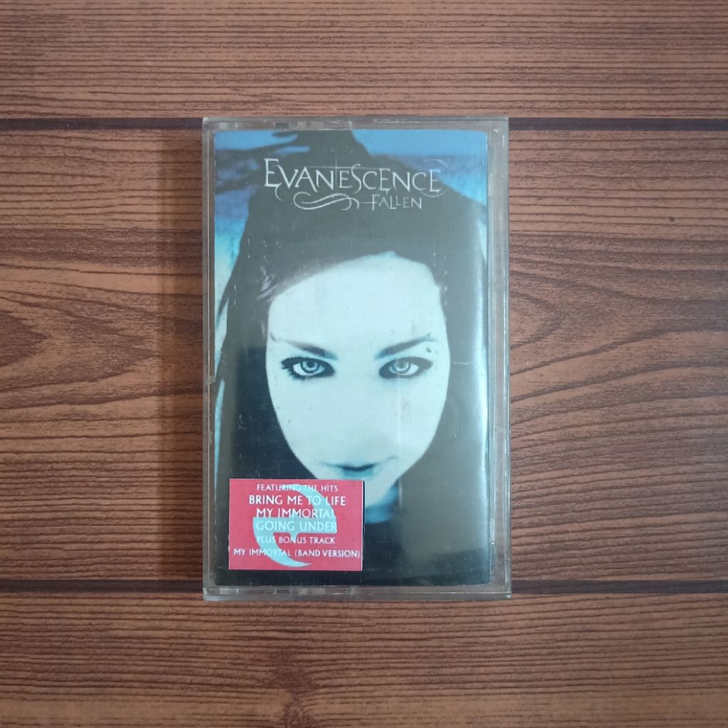 Kaset EVANESCENCE ( COVER REPRO ) Fallen