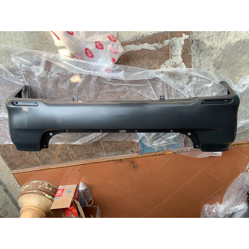 bumper bemper belakang Toyota Innova grand barong 2008-2015