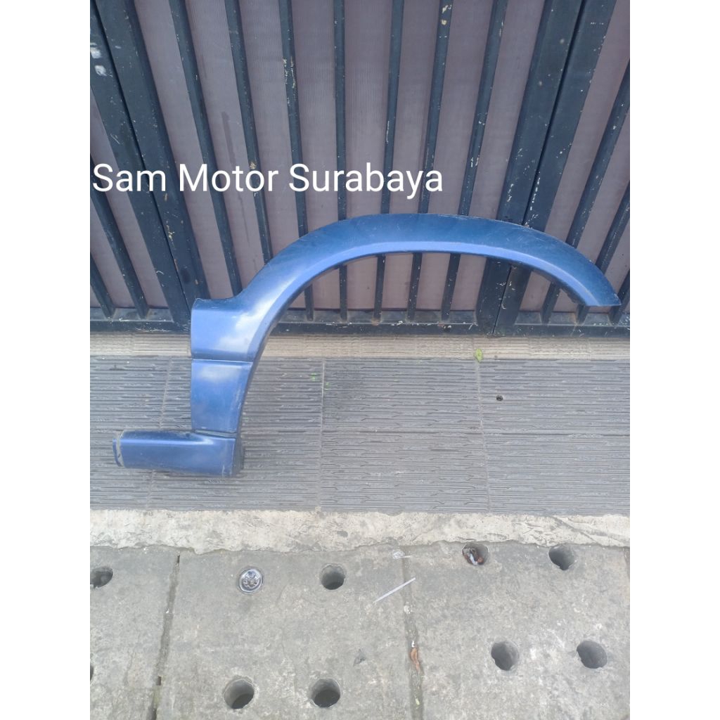 Over Fender Suzuki grand Escudo 2,0 ORIGINAL