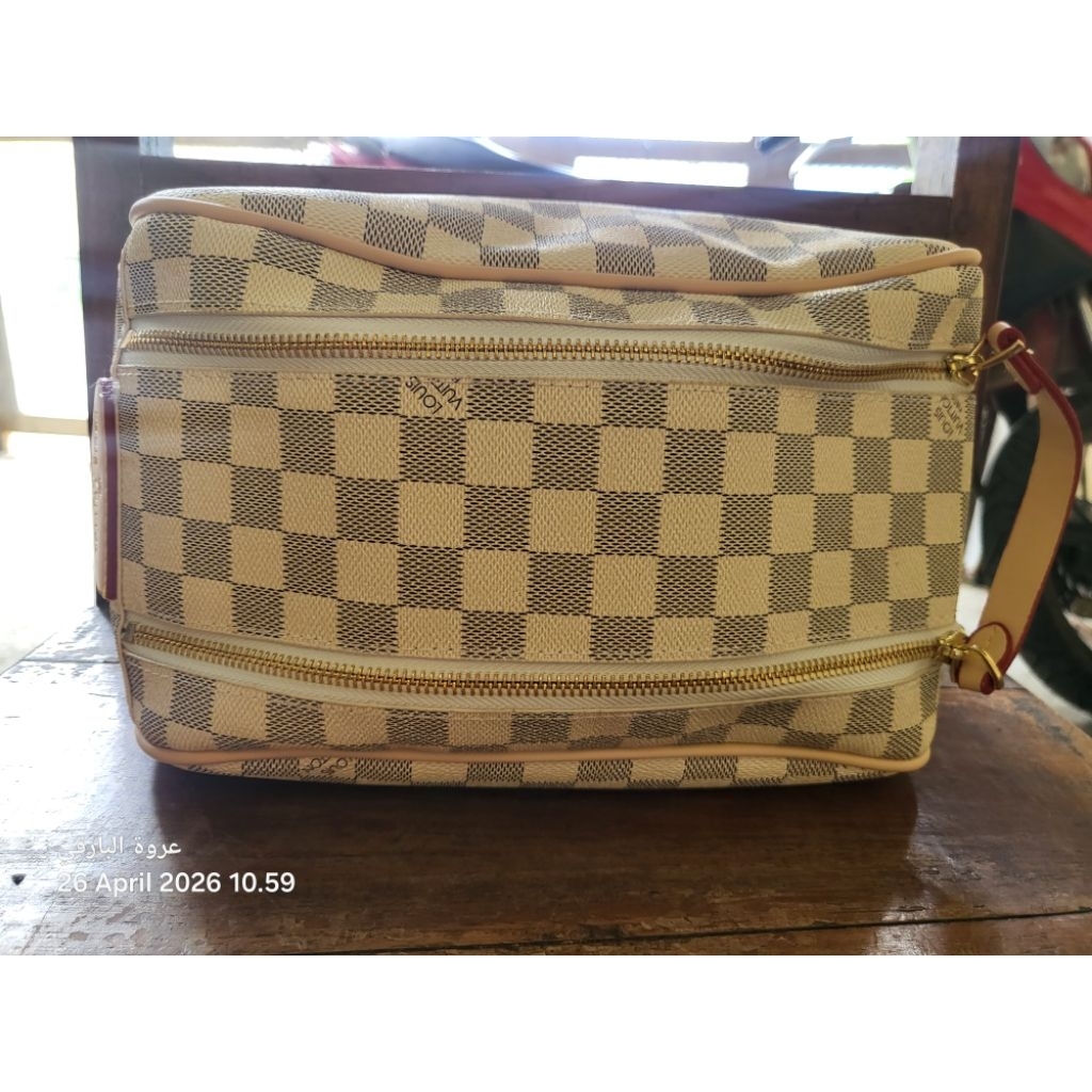 LVONG Damier Azur Toiletry Bag 25/Pouch Bag LV008