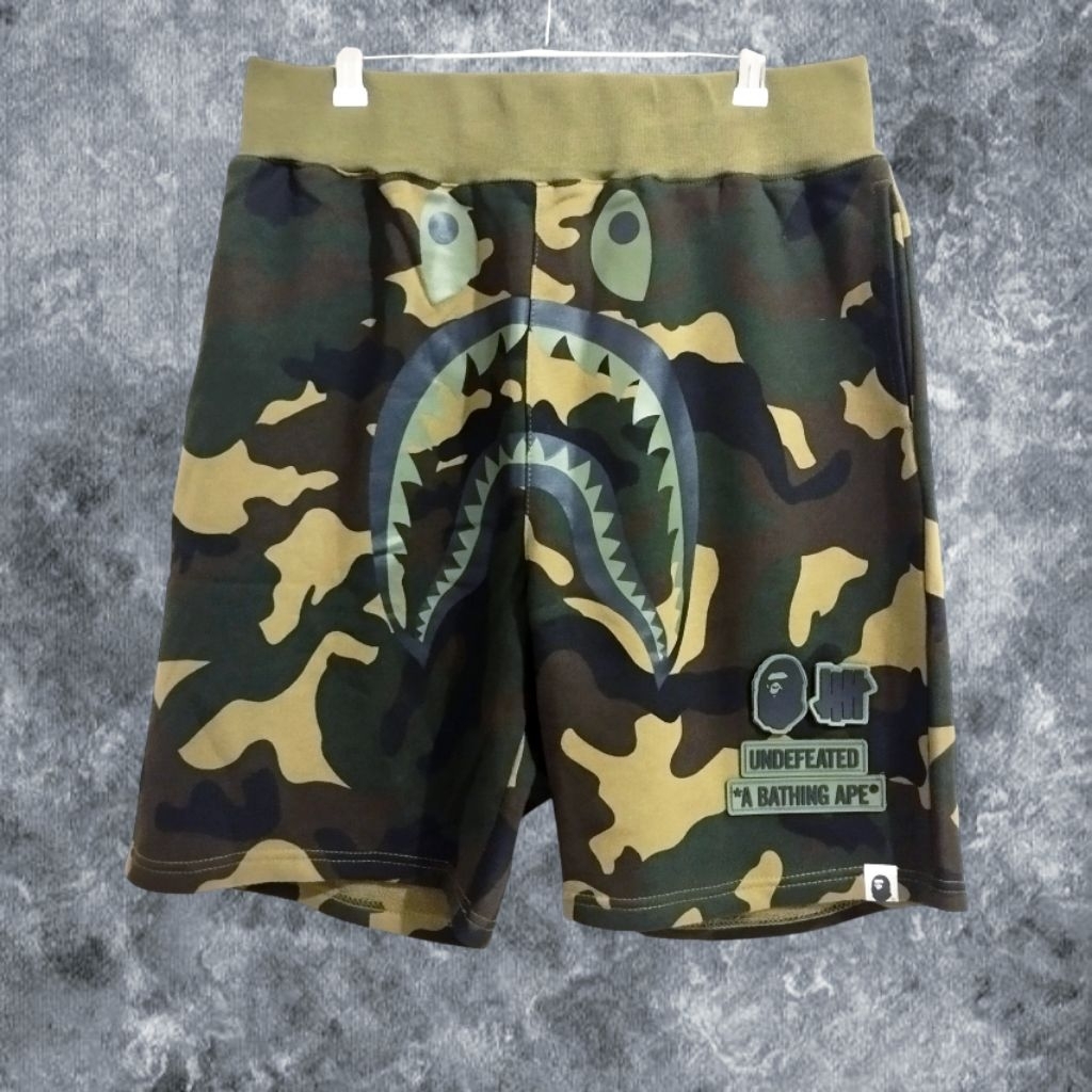 CELANA BAPE X UNDEFEATED BNWT