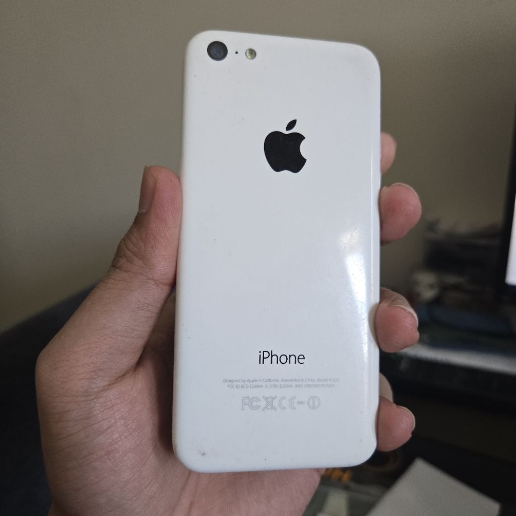 iPhone 5c 32Gb inter kondisi Baca deskripsi