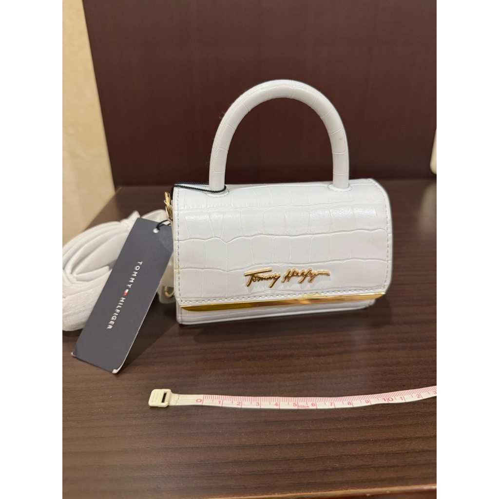 Tommy Hilfiger mini bag