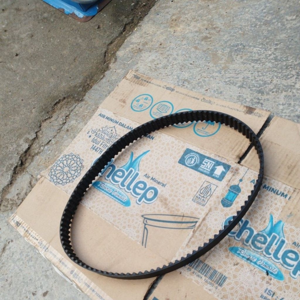 timing belt Suzuki esteem 1.6